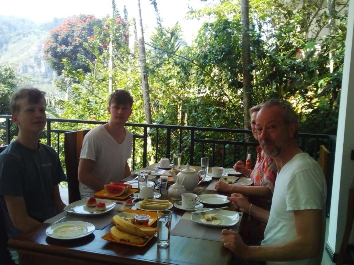 Misty Heaven Bed & Breakfast Ella Ngoại thất bức ảnh