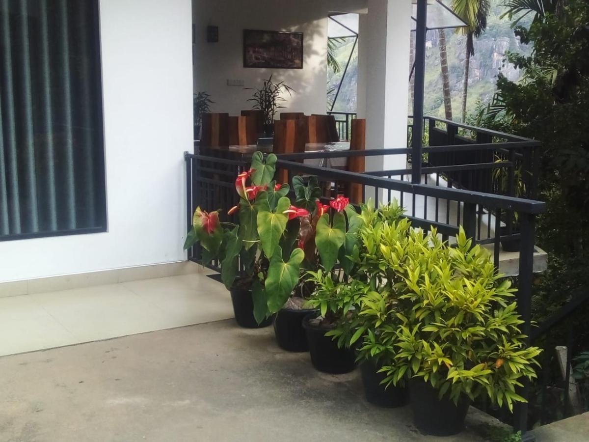 Misty Heaven Bed & Breakfast Ella Ngoại thất bức ảnh