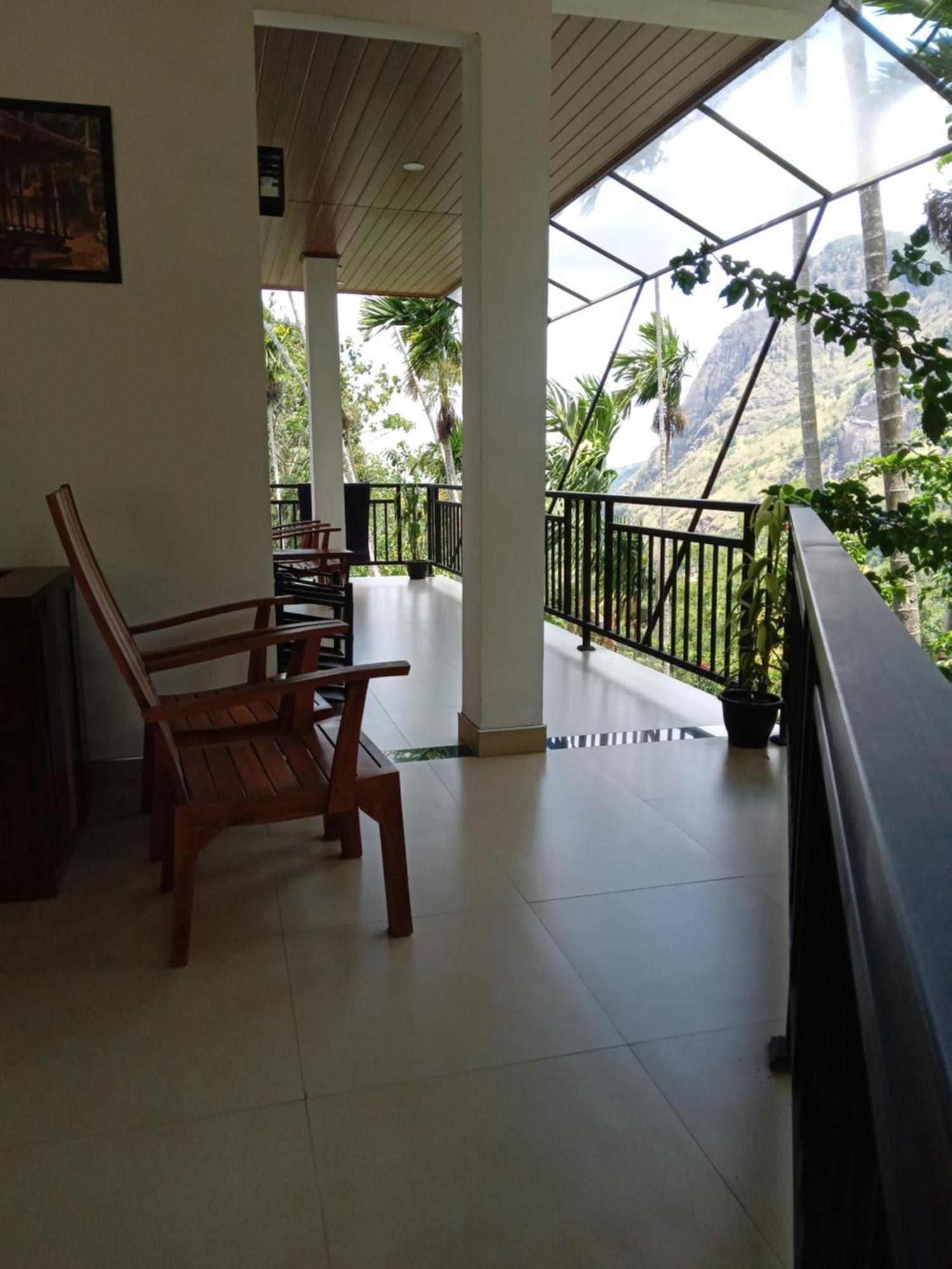 Misty Heaven Bed & Breakfast Ella Ngoại thất bức ảnh